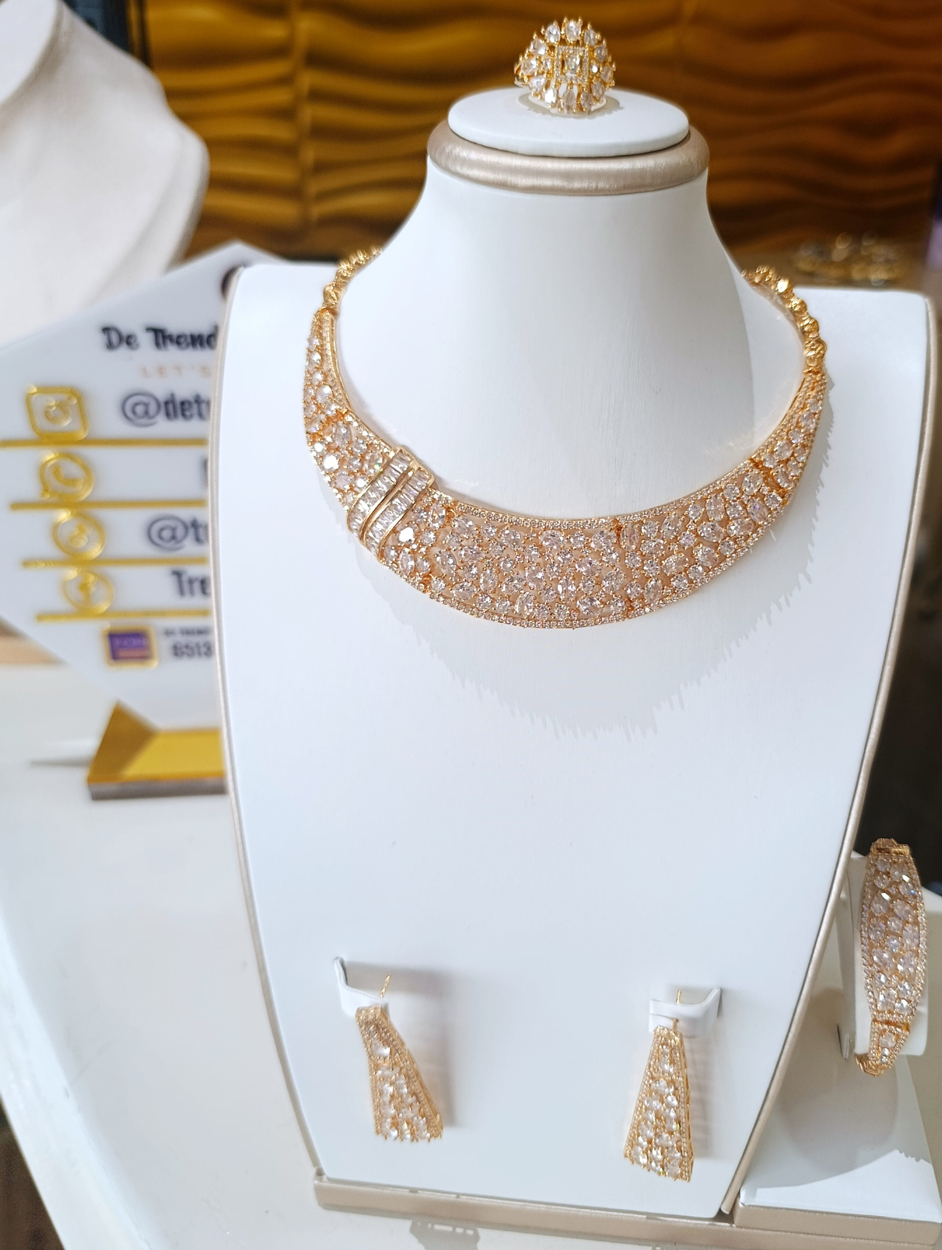 AAA CUBIC ZIRCONIA6