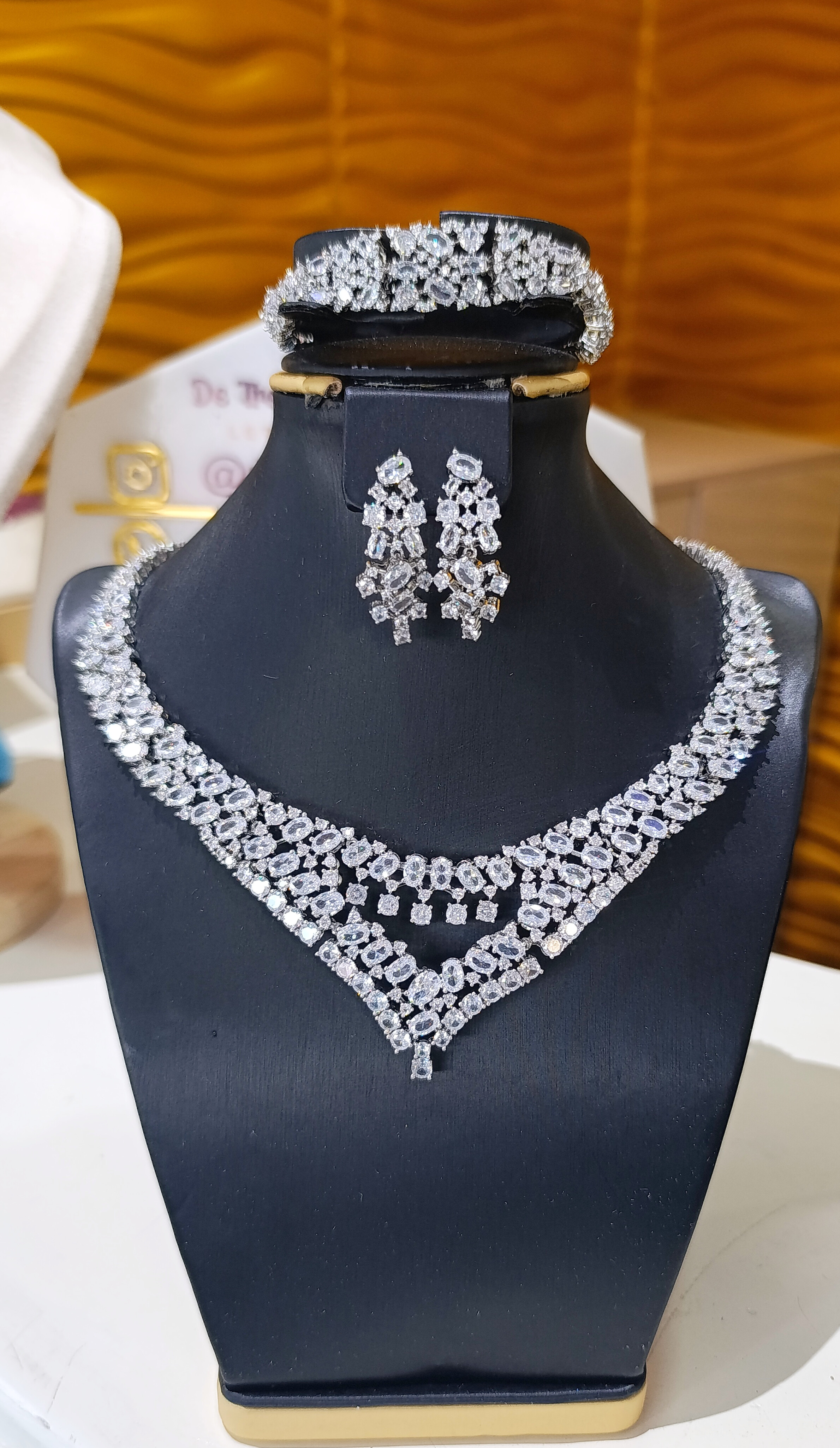 AAA CUBIC ZIRCONIA SILVER1