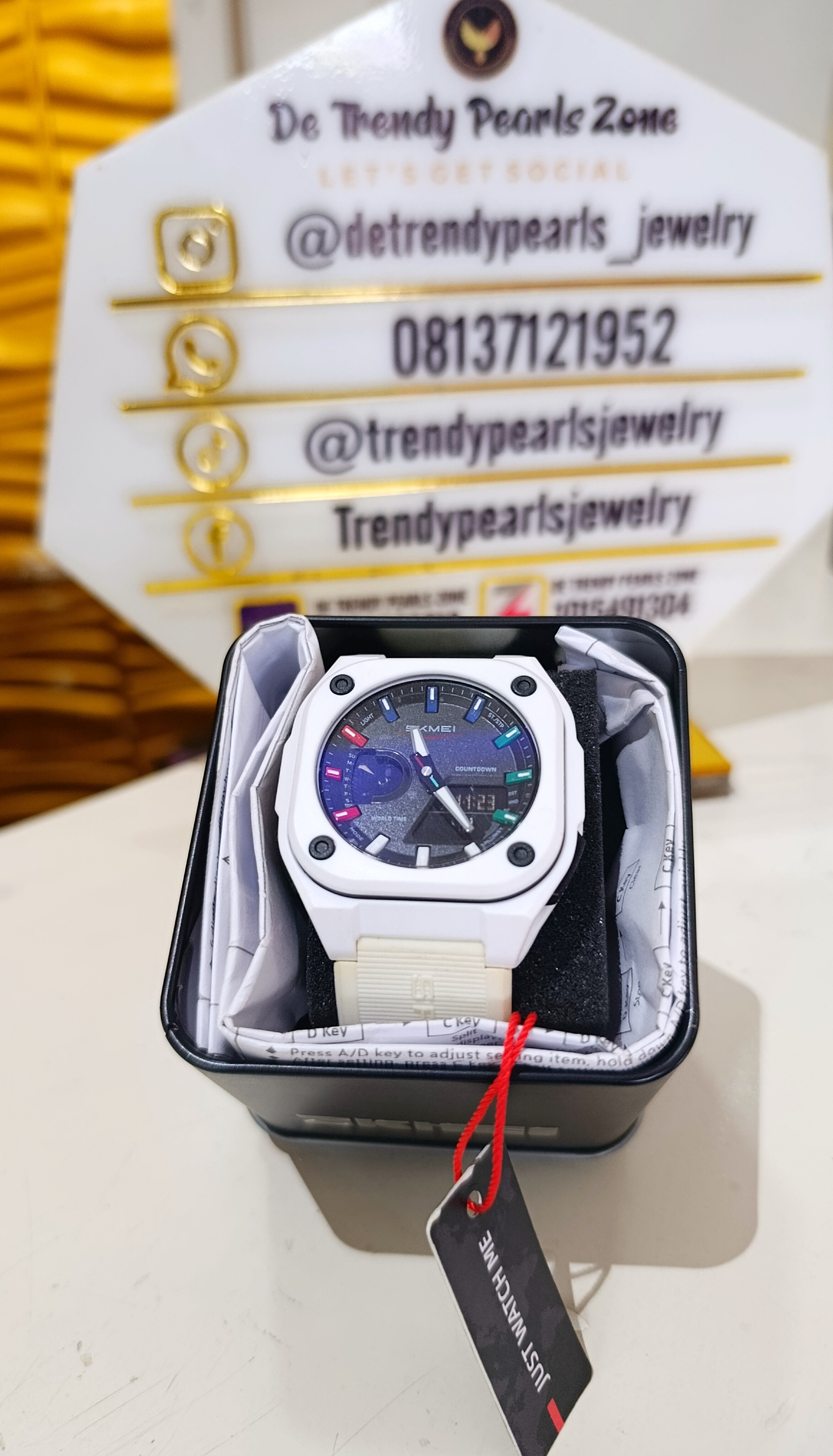 skmei white