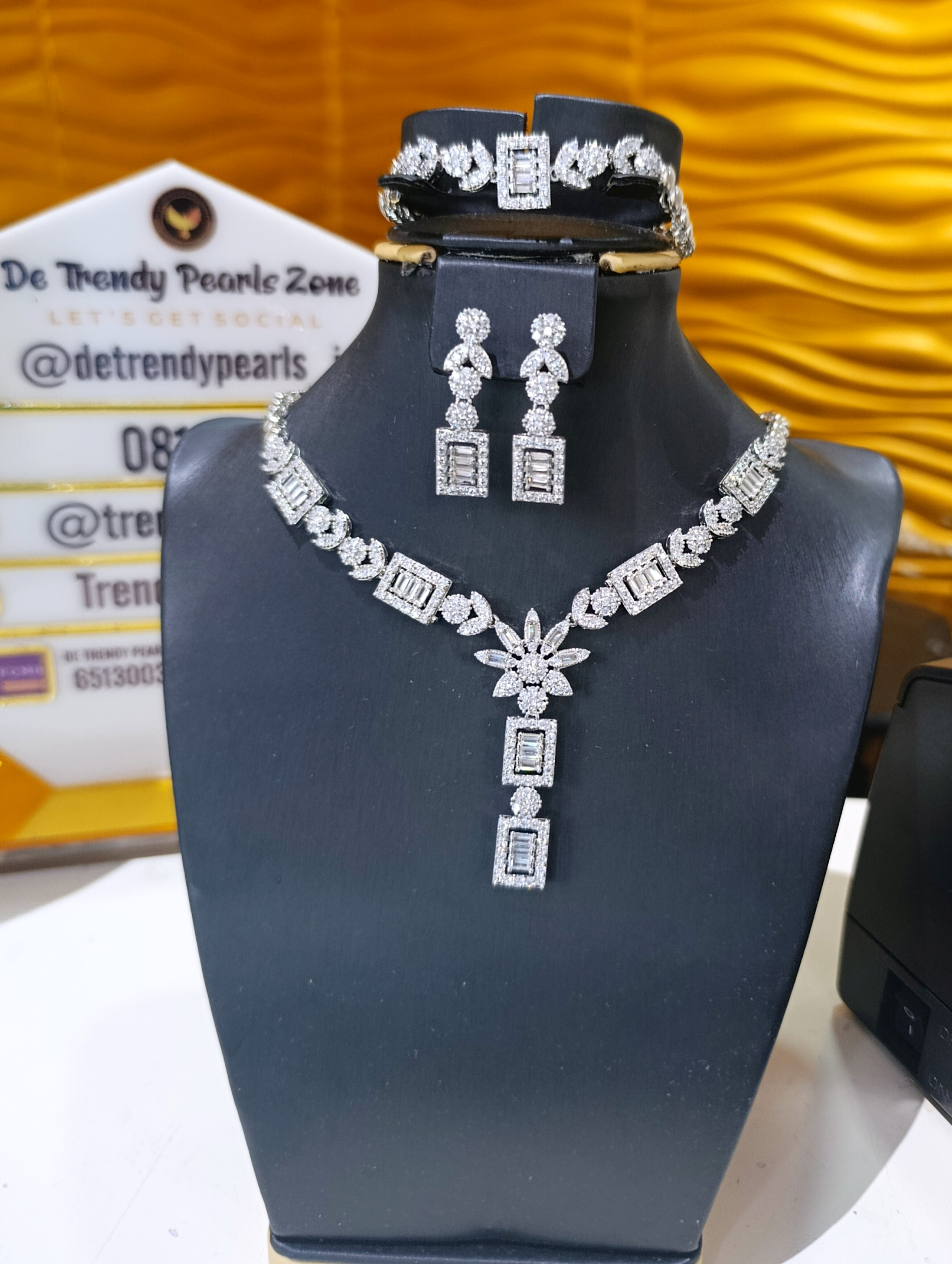 4PC SILVER SMALL ZIRCONIA