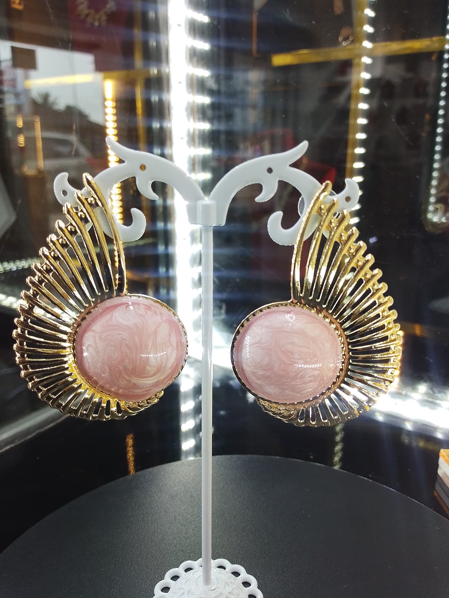 ceramic snail earring