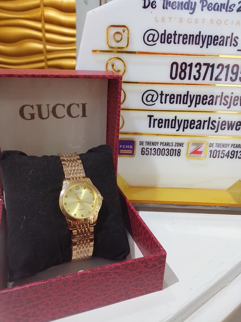 gucci gold watch