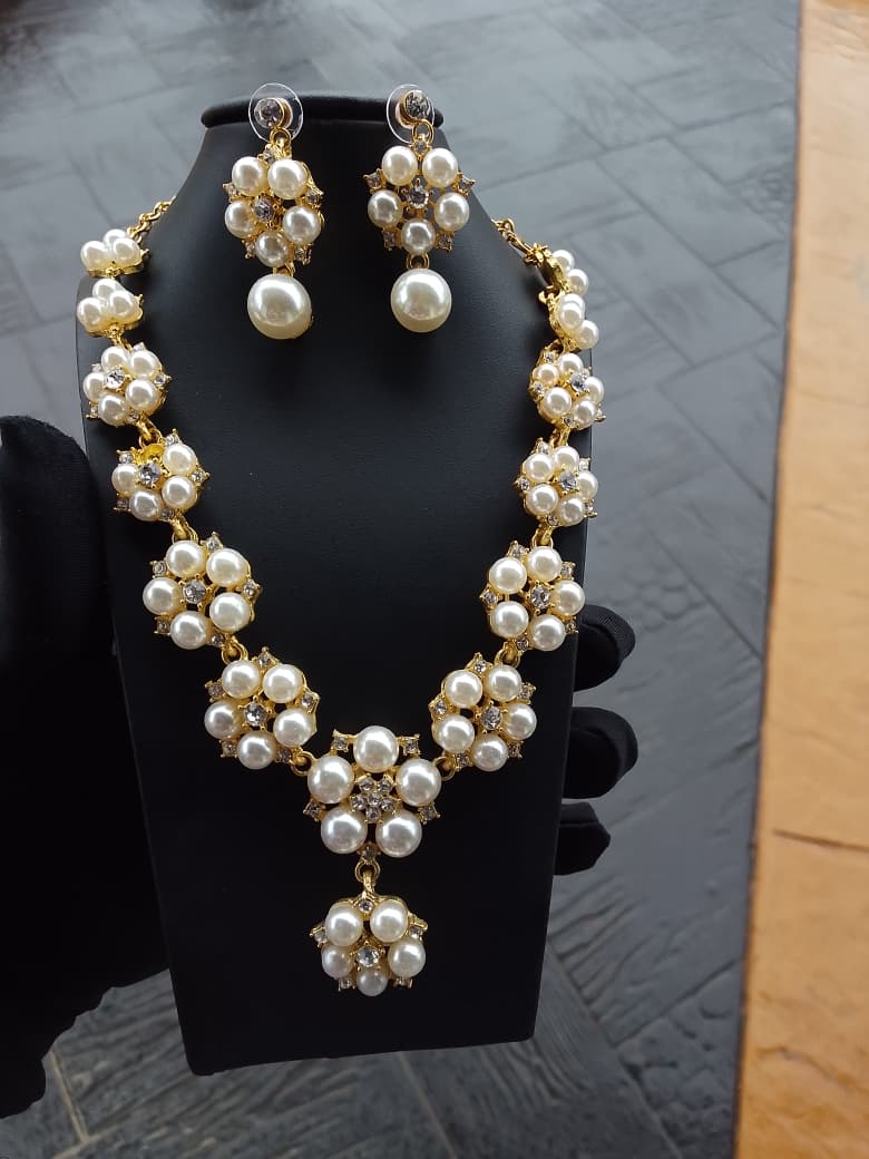 WHITE PEARL 2PC SET
